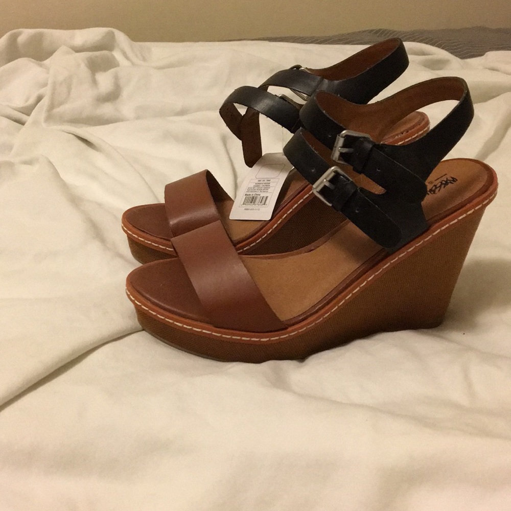 NWT Mossimo Wedges